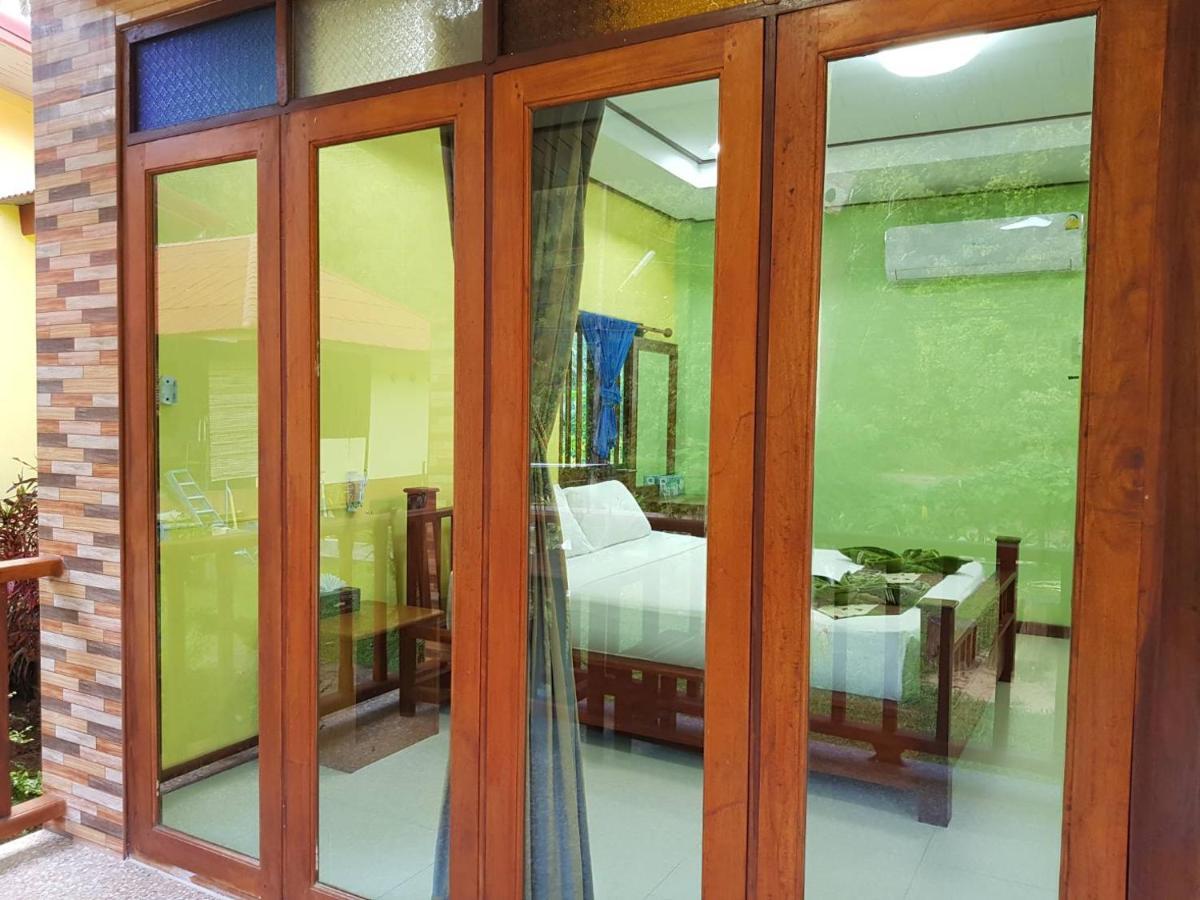 Coconut Corner Villa Ко Яо Ной Екстериор снимка