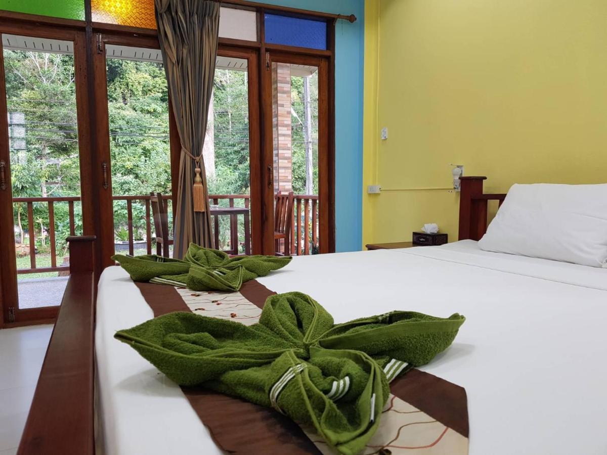Coconut Corner Villa Ко Яо Ной Екстериор снимка