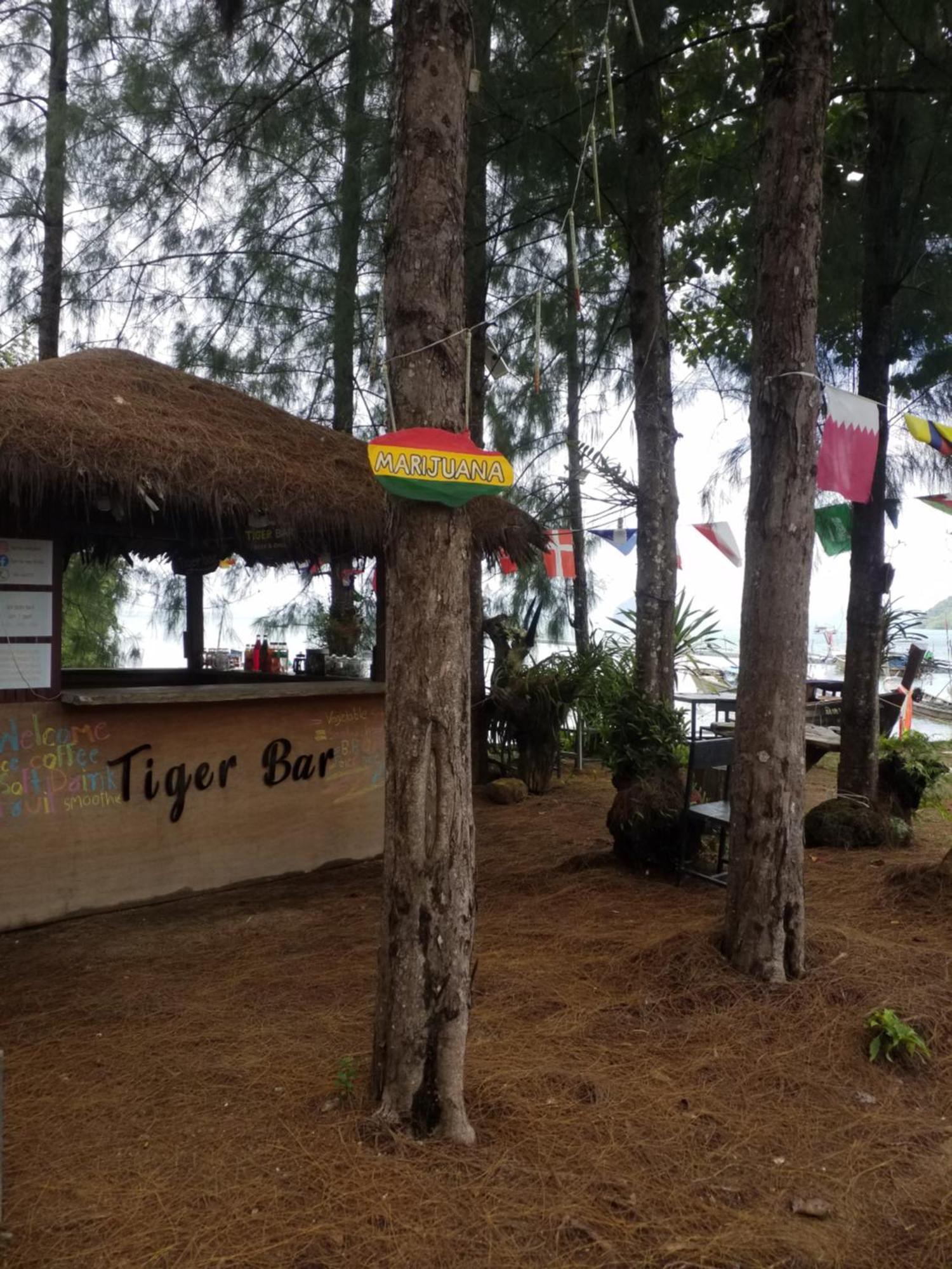 Coconut Corner Villa Ко Яо Ной Екстериор снимка