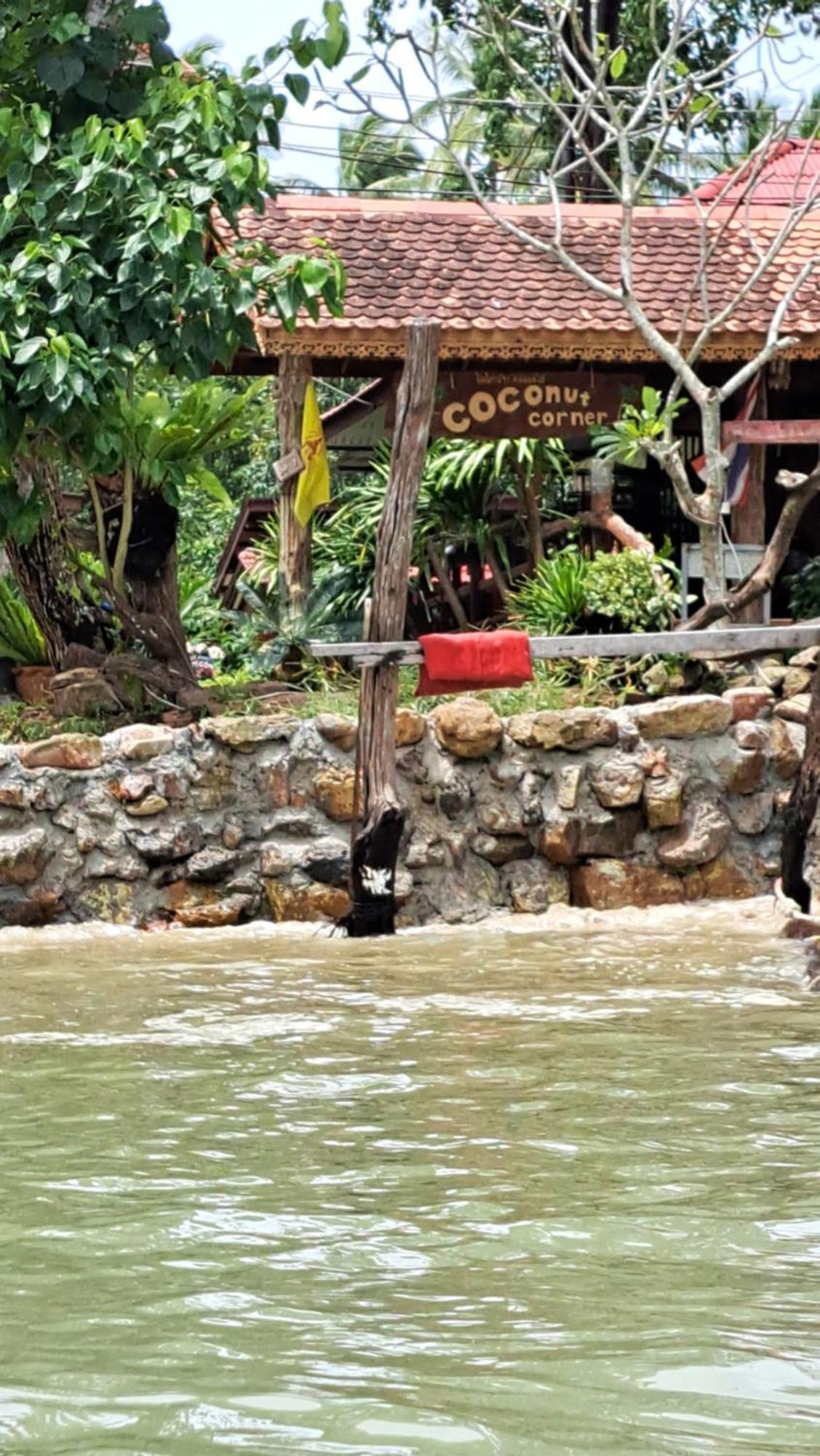 Coconut Corner Villa Ко Яо Ной Екстериор снимка